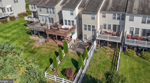 29 Savanna Dr, Pottstown PA  19465-6602 exterior