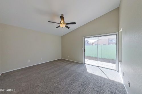 3633 Wahalla Ln, Glendale AZ 85308-7085 exterior