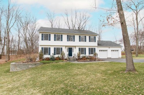 134 David Dr, Poughkeepsie, NY 12601-6562