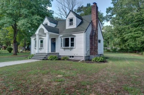 2065 Reservoir Ave, Bridgeport, CT 06611-4732