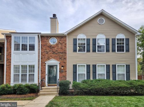 7709 Lexton Pl, Springfield VA  22152-3837 exterior