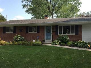 1704 Chantilly Dr, Maumee, OH 43537-2606