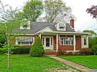 150 Glendale St, Carlisle, PA 17013-2703
