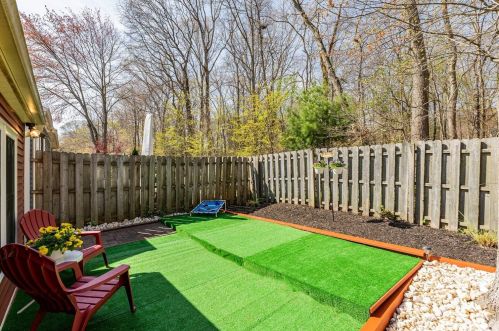 31 Portsmouth Dr, Old Bridge NJ  08857-3116 exterior