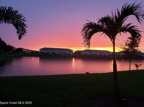 9918 Villa Cir, Vero Beach, FL 32966-3141