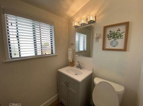 1341 Silverbirch Pl, West Covina CA  91790-5048 exterior