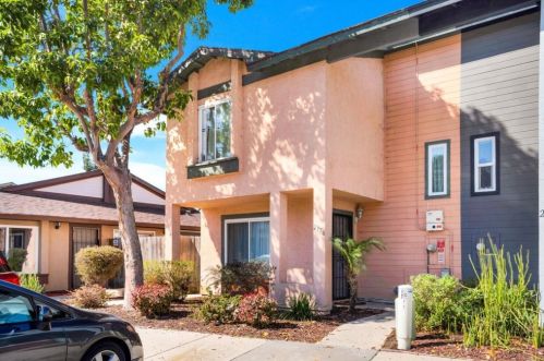 2178 Bluehaven Ct, San Diego CA  92154-4418 exterior