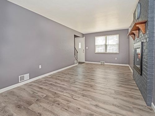 6801 Ridgevue Dr, Pittsburgh, PA 15236-3643