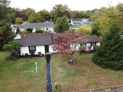 12 Hawthorne St, Mount Sinai NY  11766-2908 exterior