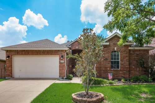 5401 Timber Park Dr, Lewisville, TX 75028-2222