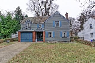 147 Rosemont St, Albany, NY 12206-1016