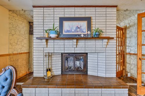 1096 Cambridge Rd, West Kaysville UT  84037-1306 exterior