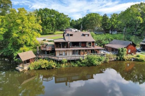 11-17 Millsburg Rd, Middletown, NY 10940-8497