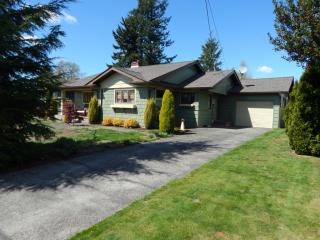1030 Liberty St, Lynden, WA 98264-1862