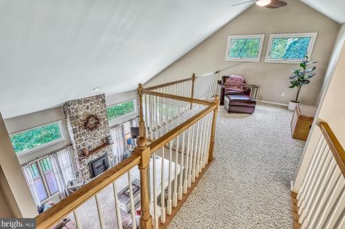 1015 Country Club Rd, Camp Hill PA  17011-1049 exterior