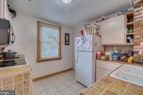 206 Princess Anne St, Fredericksburg VA  22401-6039 exterior
