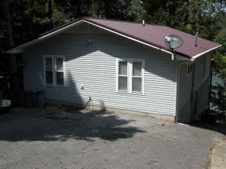 108 Motley Cir, Eddyville, KY 42038-8571