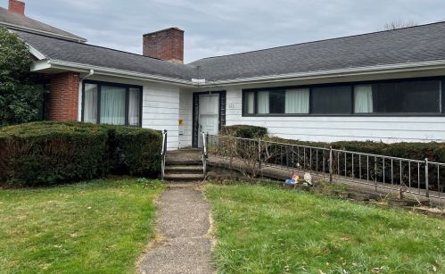 533 Elk St, Franklin, PA 16323-1045