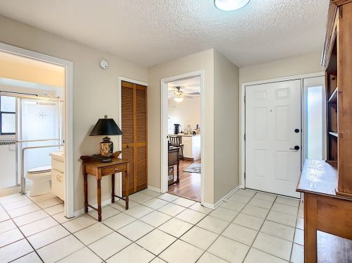 4236 Fox Hollow Cir, Casselberry, FL 32707-5239