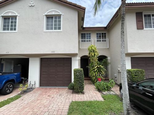 4113 Napoli Lake Dr, West Palm Beach, FL 33410-7508