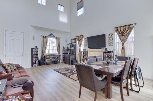 1345 Dolcetto Ln, Santa Maria CA  93458-6326 exterior