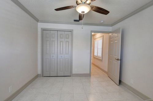 6169 Lake Hibiscus Dr, Delray Beach FL  33484-4620 exterior