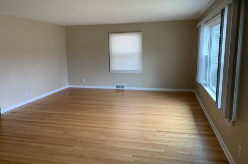 2707 67, Milwaukee WI 53219-3065 exterior