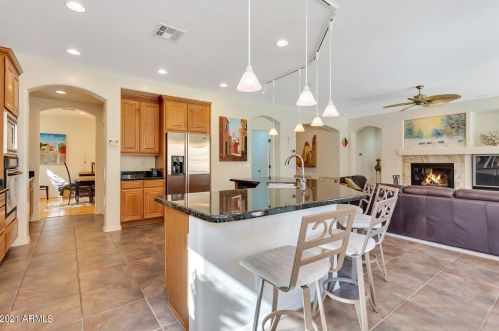 35313 26 Ave, Phoenix AZ 85086-6652 exterior