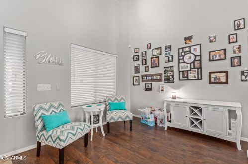 9417 Pioneer St, Tolleson AZ  85353-1504 exterior