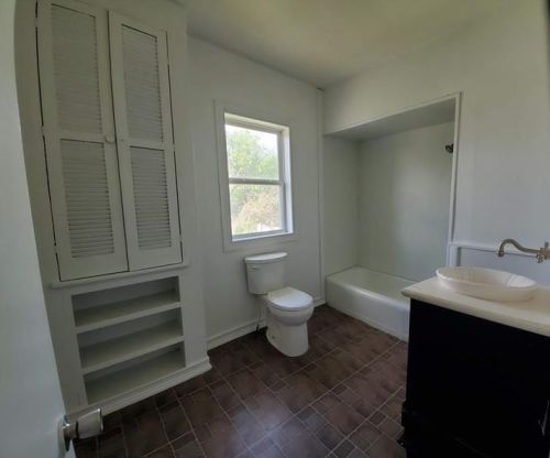 309 Phillips St, New Castle PA  16101-4753 exterior