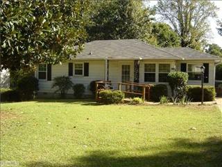 2309 Markland Dr, Greensboro, NC 27408-5413