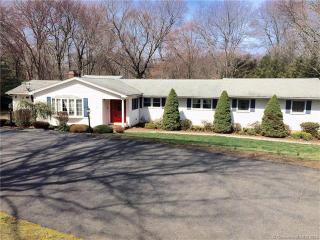884 Baldwin Rd, New Haven, CT 06525-2407