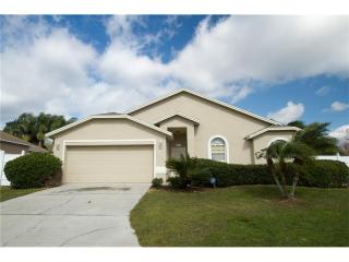 403 Emerald Cove Loop, Lakeland, FL 33813-2751