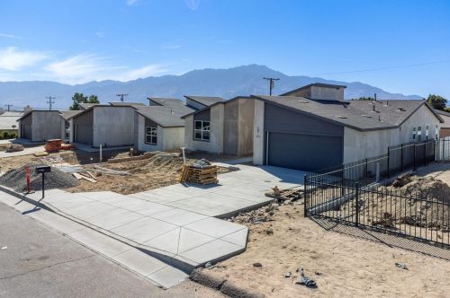 68220 Calle Azteca, Desert Hot Springs CA  92240-6412 exterior