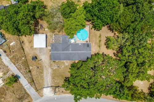12233 Clear Lake Dr, New Port Richey, FL 34654-4506