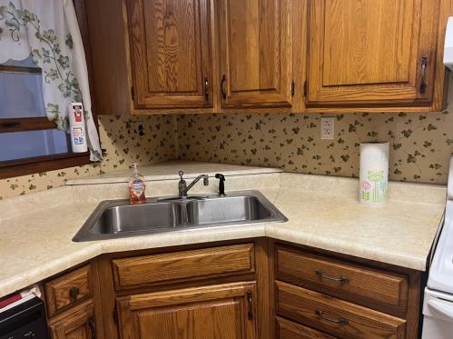 1517 Sheridan Ave, West Brownsville, PA 15417-1532