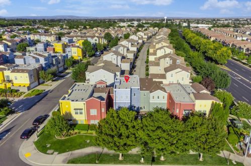 3182 Bridgeway Dr, Rancho Cordova CA  95670-6246 exterior