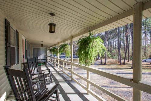 14490 Pinkney Ln, Walker, LA 70785-5615
