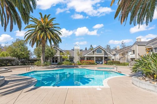 5907 Lake Almanor Dr, San Jose, CA 95123-2441