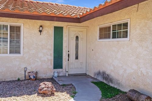 6040 Moraga Ave, Riverside CA 92509-6251 exterior