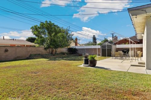 1056 Renwick Rd, Glendora CA  91740-5670 exterior