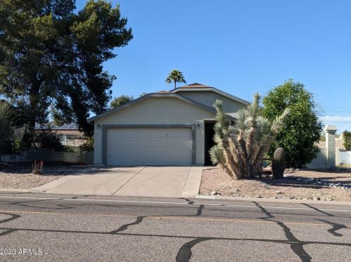 17324 El Pueblo Blvd, Scottsdale AZ  85268-2633 exterior