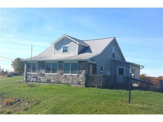 275 Tower Rd, Fombell, PA 16123-1921