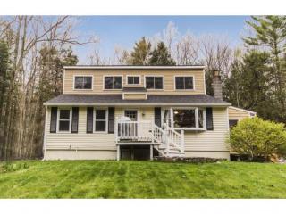 6 David Dr, Raymond NH  03077-1828 exterior