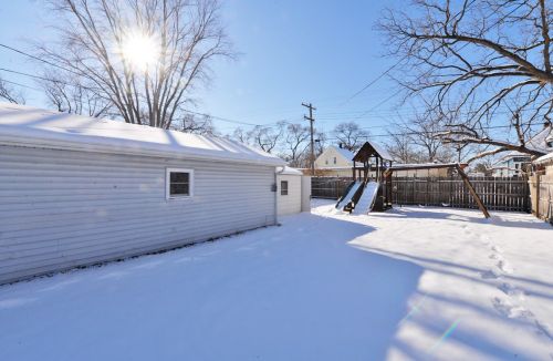 6224 34 Ave, Kenosha WI 53142-3320 exterior