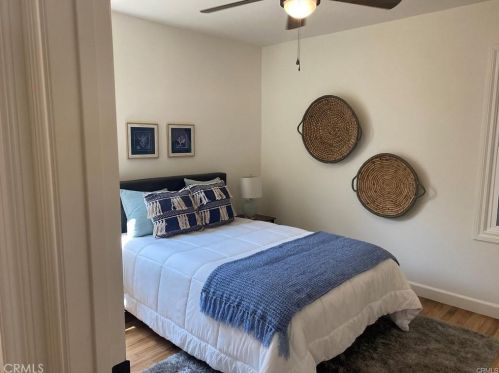 1143 23rd St, Manhattan Beach CA  90266-2927 exterior
