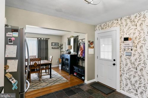 136 Franklin St, Auburn NJ  08085-1236 exterior