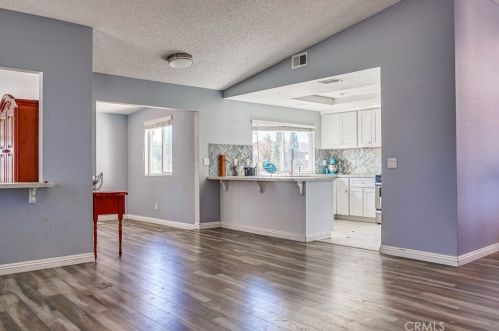 14561 Coalinga Rd, Victorville CA  92392-9617 exterior