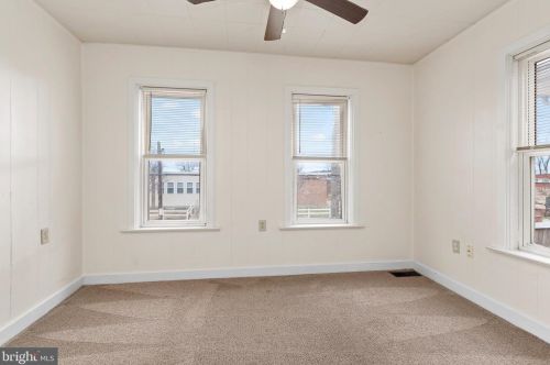 531 Herman Ave, Lemoyne PA  17043-1823 exterior