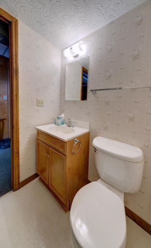 1035 Amboise Dr, Marion OH 43302-6614 exterior